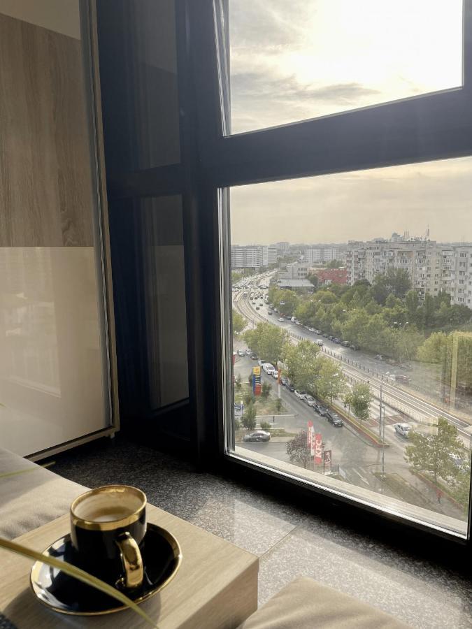 Home Away From Home - Dristor Bukares Bagian luar foto